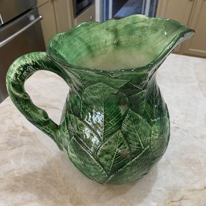 Ceramic leaf pitcher